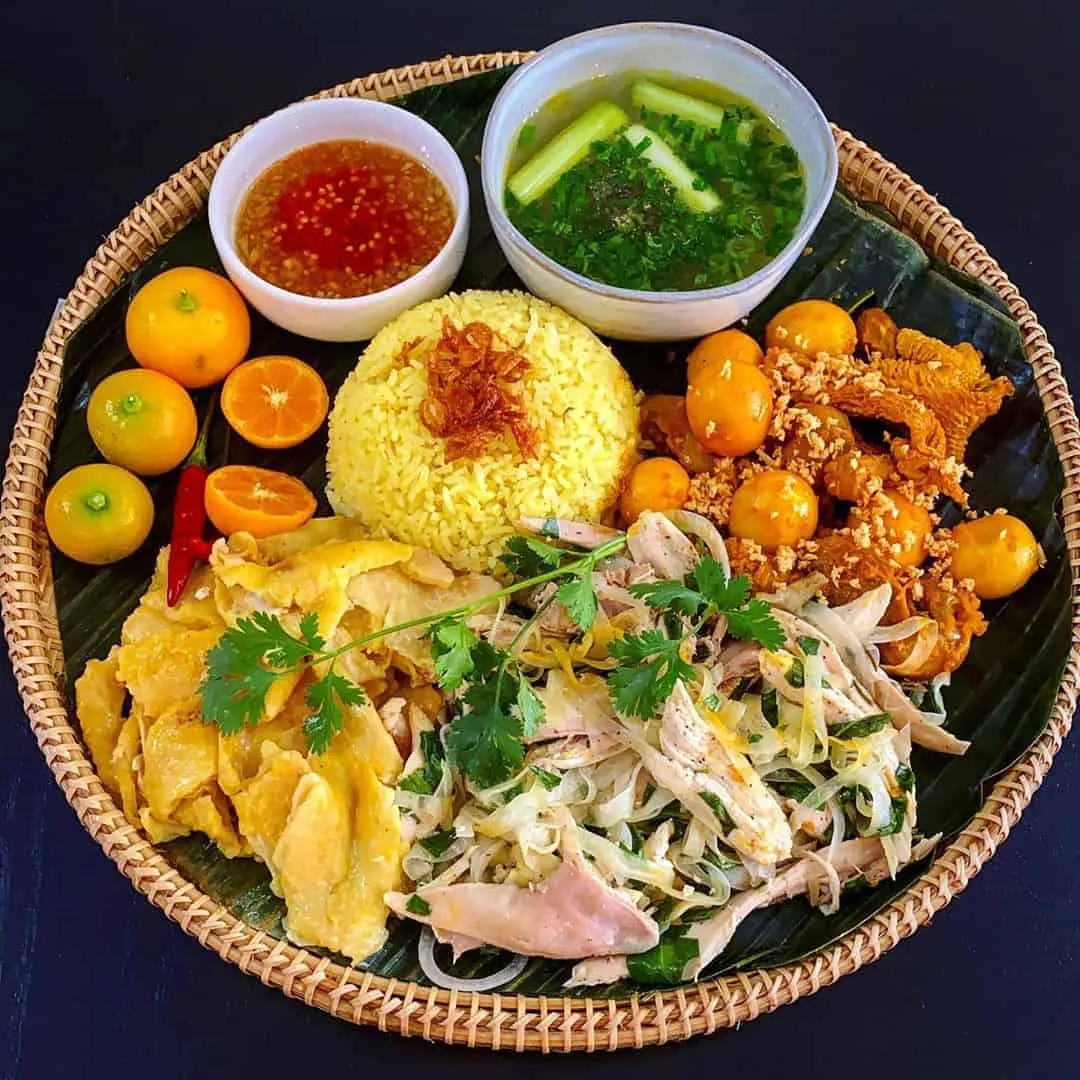  Cơm Gà Tam Kỳ